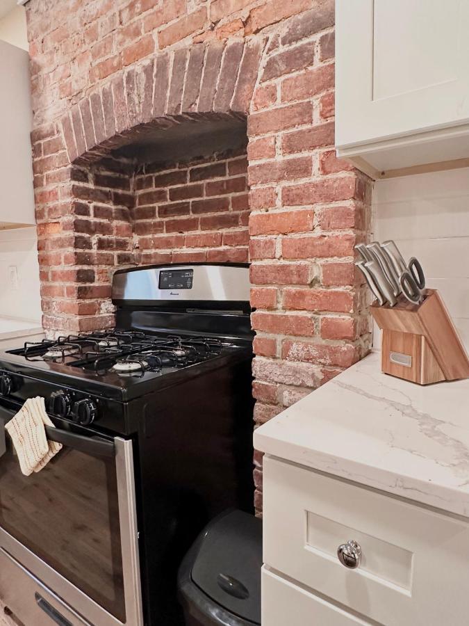 Classical Isbills Row House Close To Nyc Bayonne Eksteriør billede